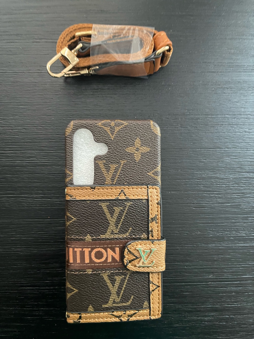 Samsung s25 regular Card Phone Case - Brown & Tan with detachable strap
